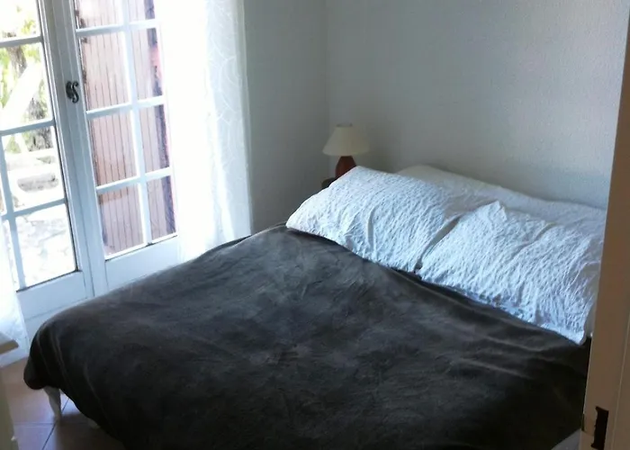 Comme Petite Maison A La * فالوريس